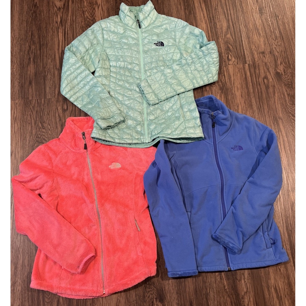 Lot Of 3 Women's The North Face Two Fleeces And One Jacket Size  Small